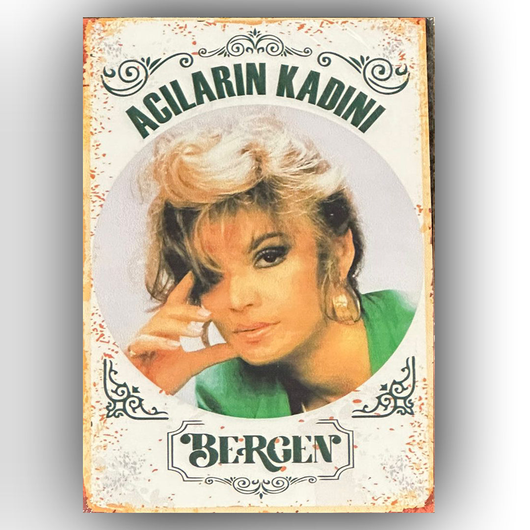Bergen Acilarin Kadini Retro Ahsap Poster