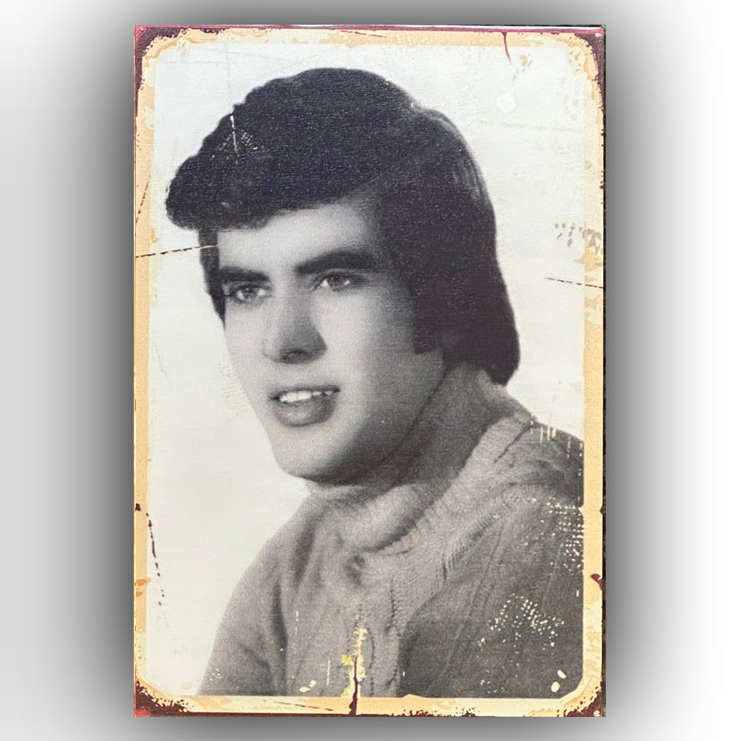 Tarik Akan Siyah Beyaz 2 Retro Ahsap Poster