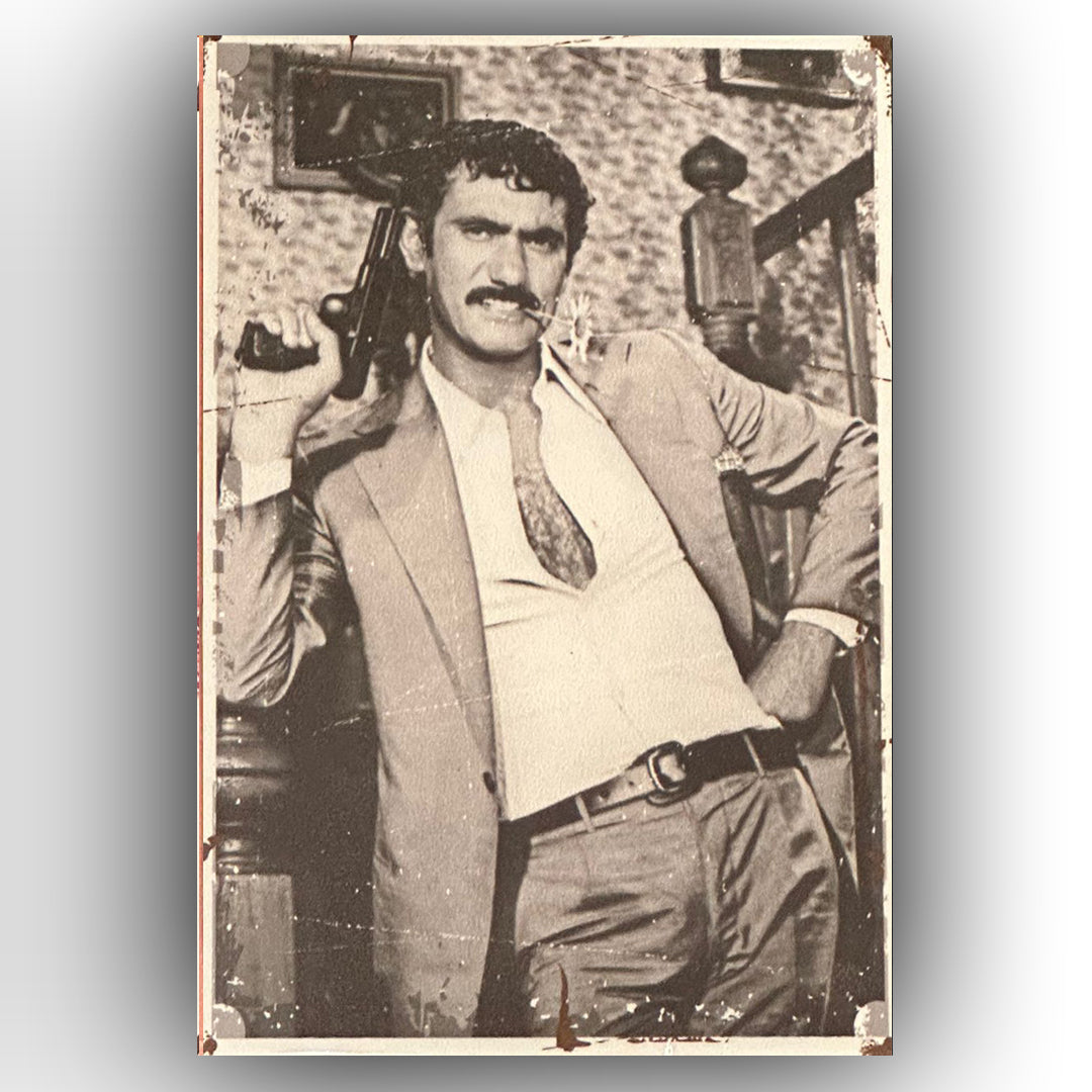 Yılmaz Güney Siyah Beyaz Retro Ahsap Poster
