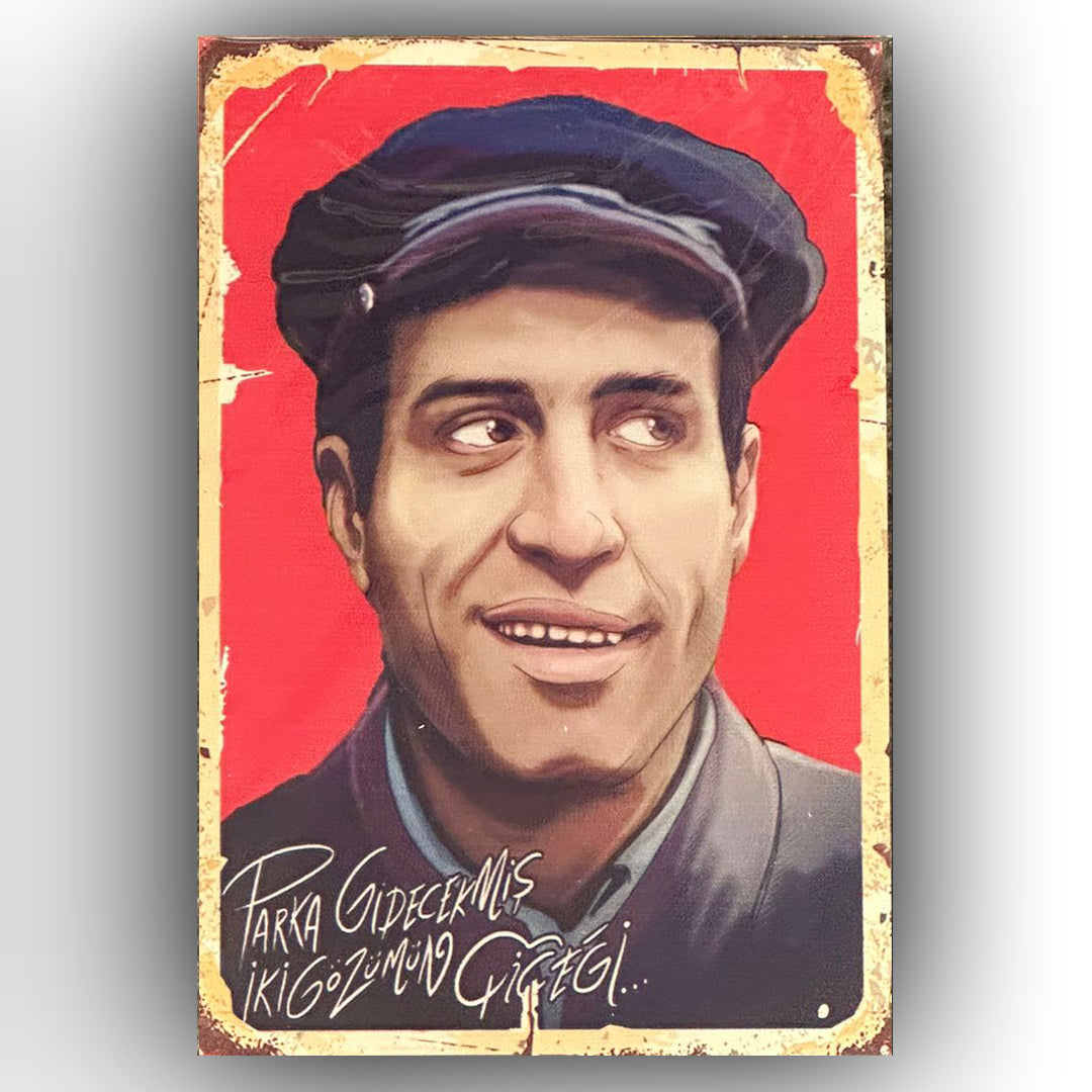 Kemal Sunal Parka Gidecekmiş Retro Ahsap Posteri