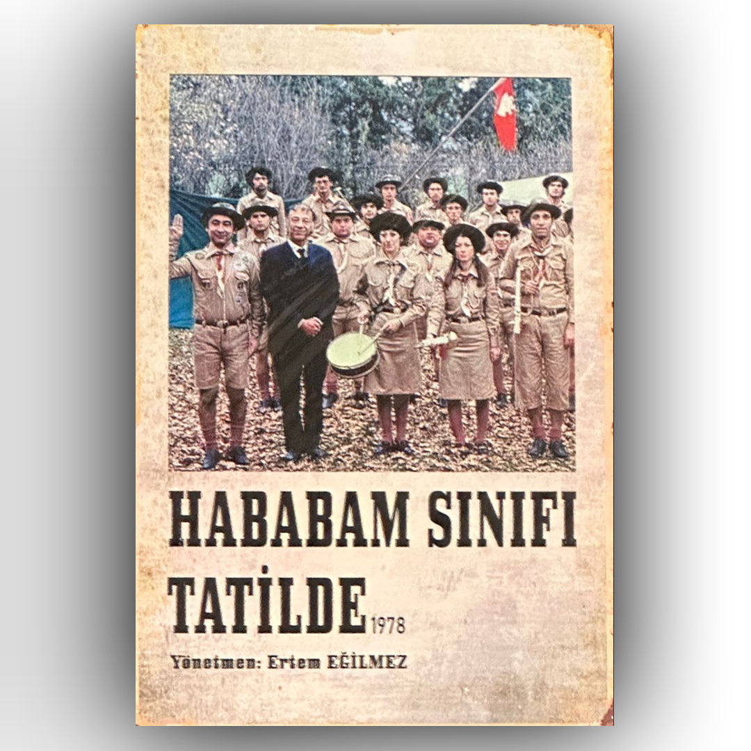 Hababam Sınıfi Tatilde Retro Ahşap Poster