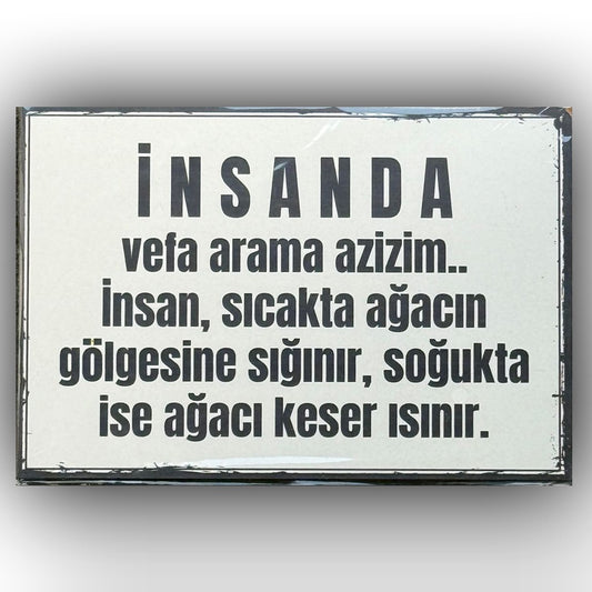 Insanda Vefa Arama Azizim Retro Ahsap Poster